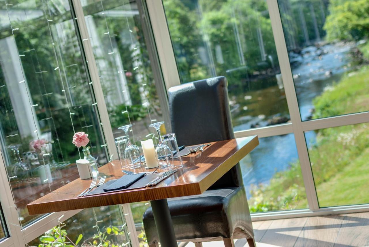 Craig-Y-Dderwen Riverside Hotel Betws-y-Coed Exterior photo