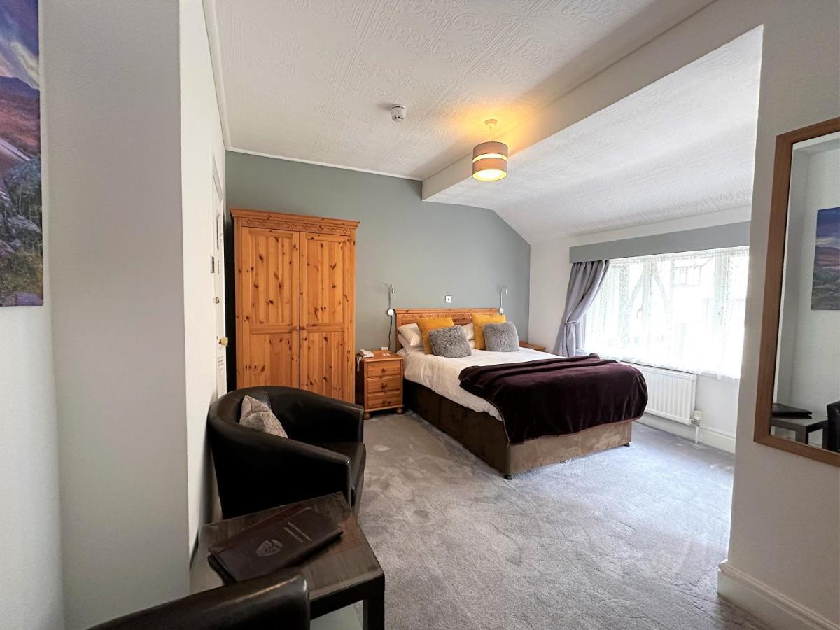 Craig-Y-Dderwen Riverside Hotel Betws-y-Coed Exterior photo