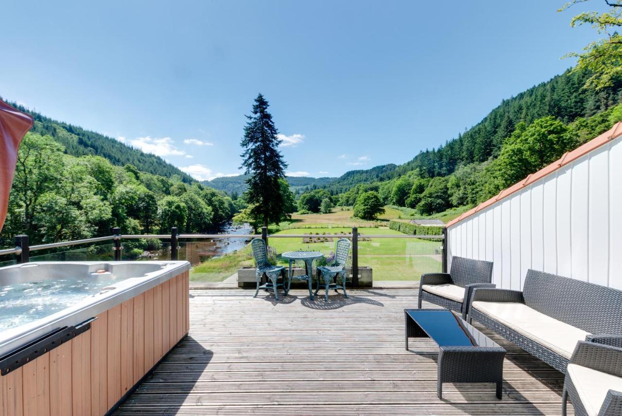 Craig-Y-Dderwen Riverside Hotel Betws-y-Coed Exterior photo