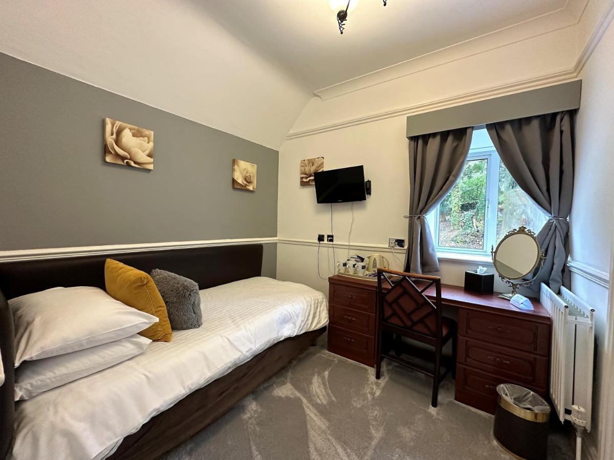 Craig-Y-Dderwen Riverside Hotel Betws-y-Coed Exterior photo