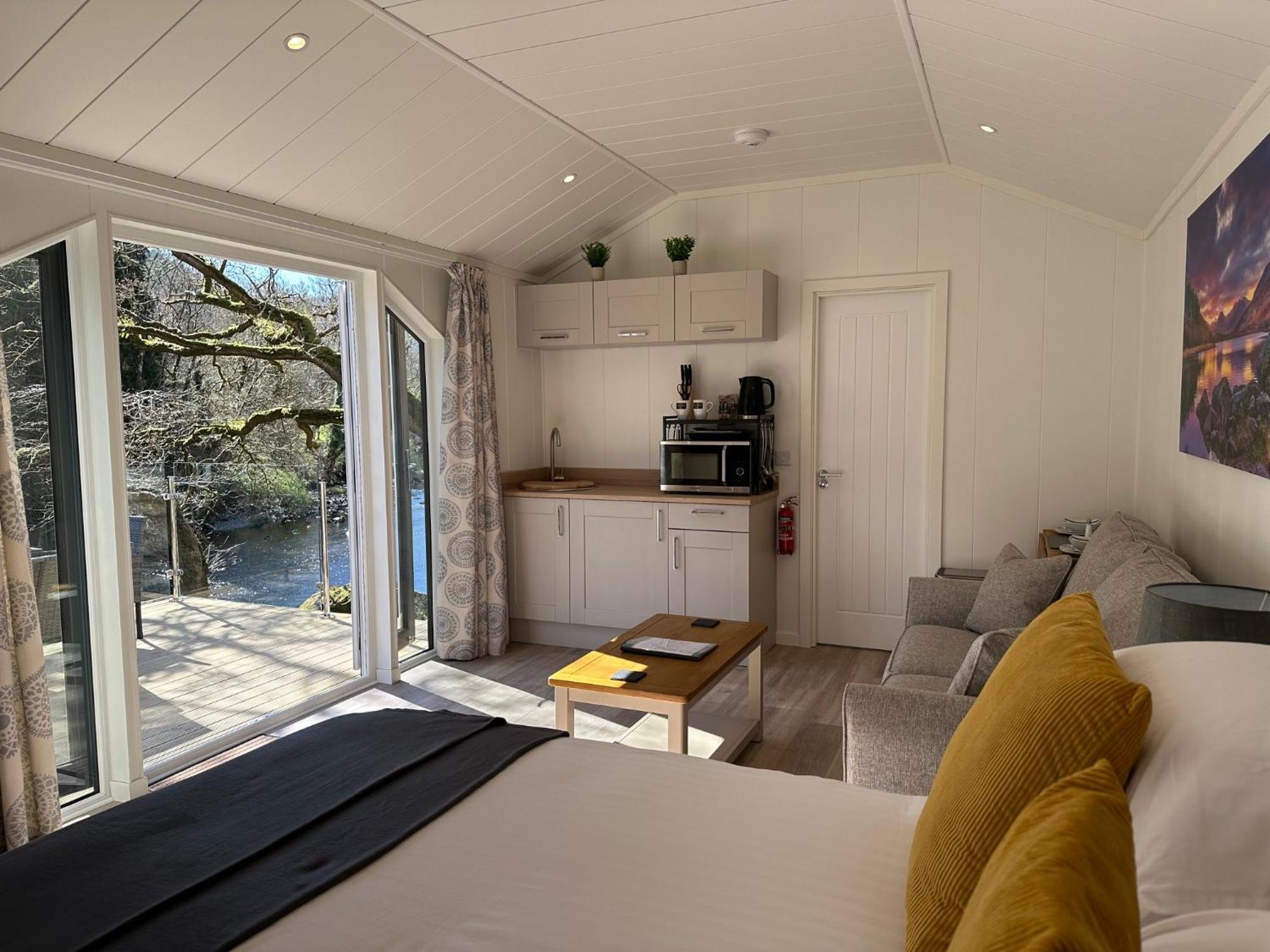 Craig-Y-Dderwen Riverside Hotel Betws-y-Coed Exterior photo